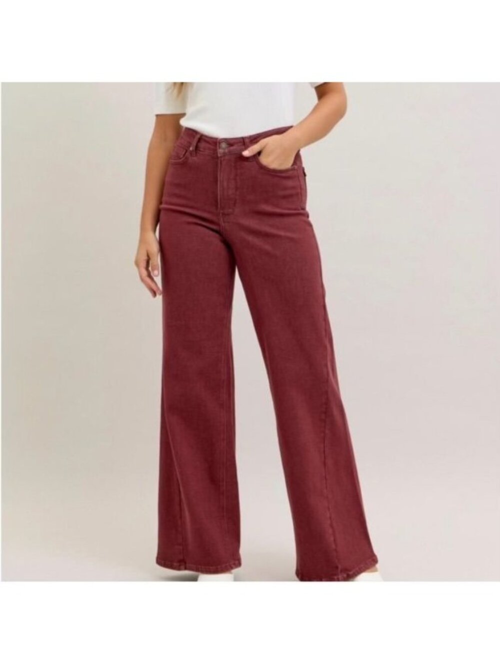 High Waist Retro Wide Judy Blue Jeans - Size 1